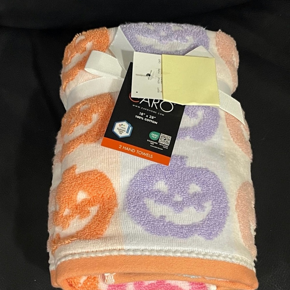 CARO HOME Halloween Pumpkin Hand Towels (2) Halloween Pumpkin Towels